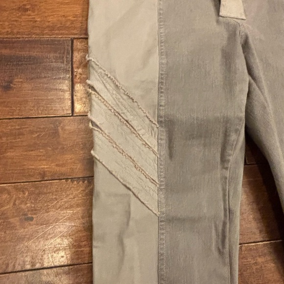 Elisa Cavaletti Tan and Silver Straight Leg Pants sz 29 super fun pants! - Picture 4 of 11